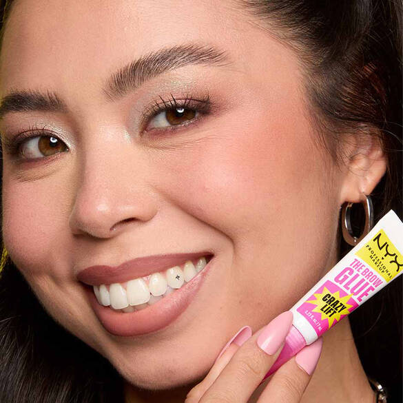 COMPRUEBA EL EFECTO EXTREMO CRAZY LIFT GEL DE CEJAS