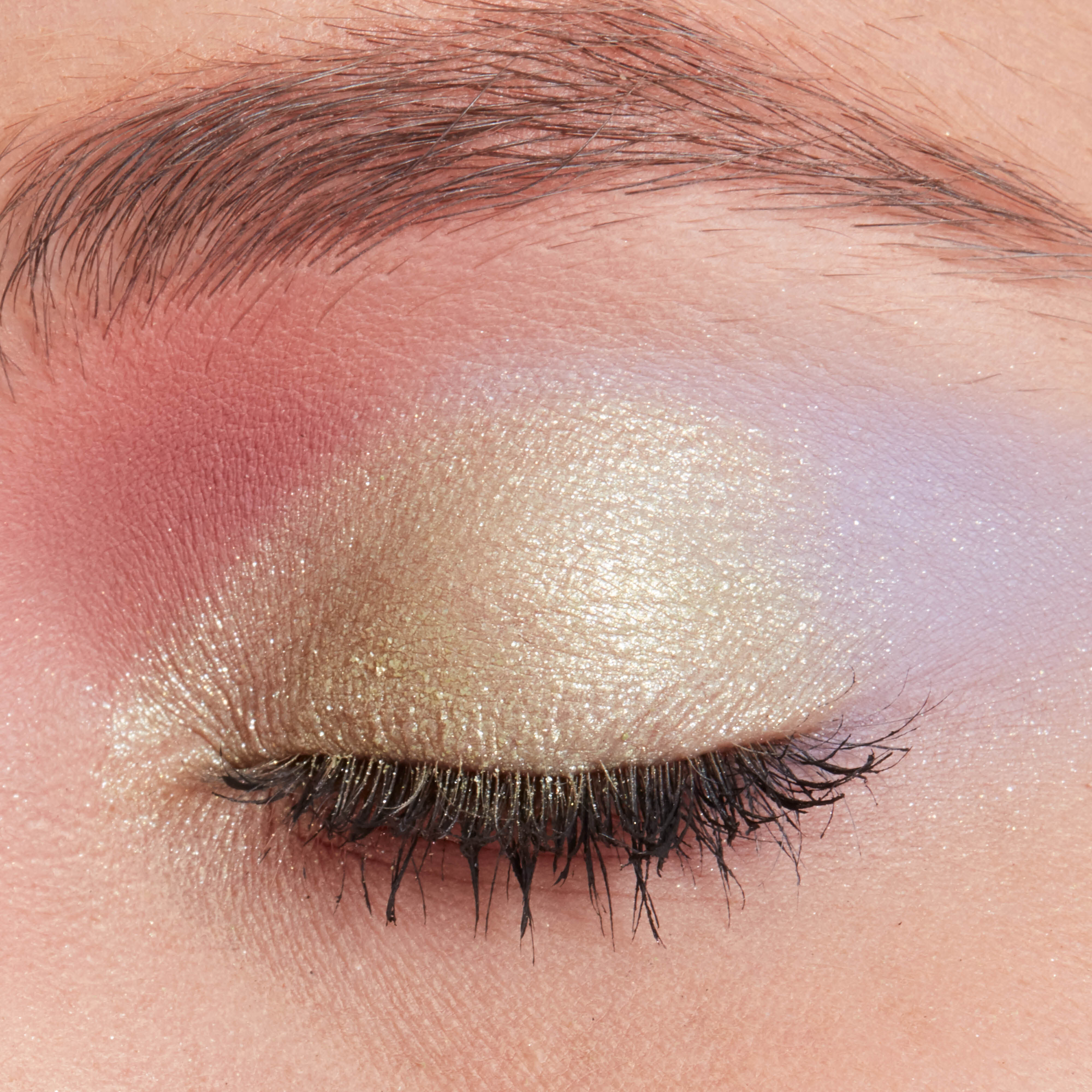 PALETA DE SOMBRAS ULTIMATE SHADOW UTOPIA  40 PAN