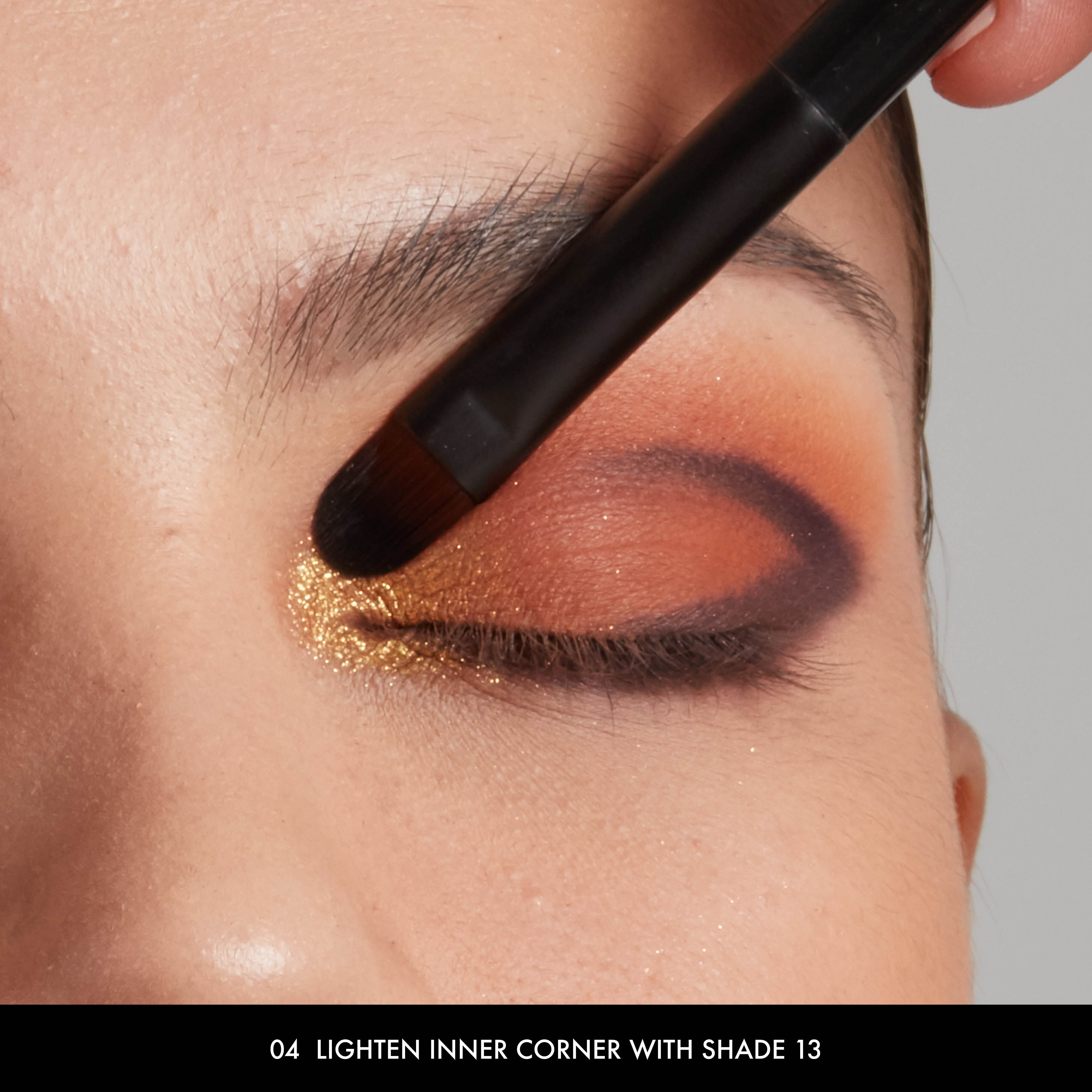 PALETA DE SOMBRAS ULTIMATE SHADOW UTOPIA  40 PAN