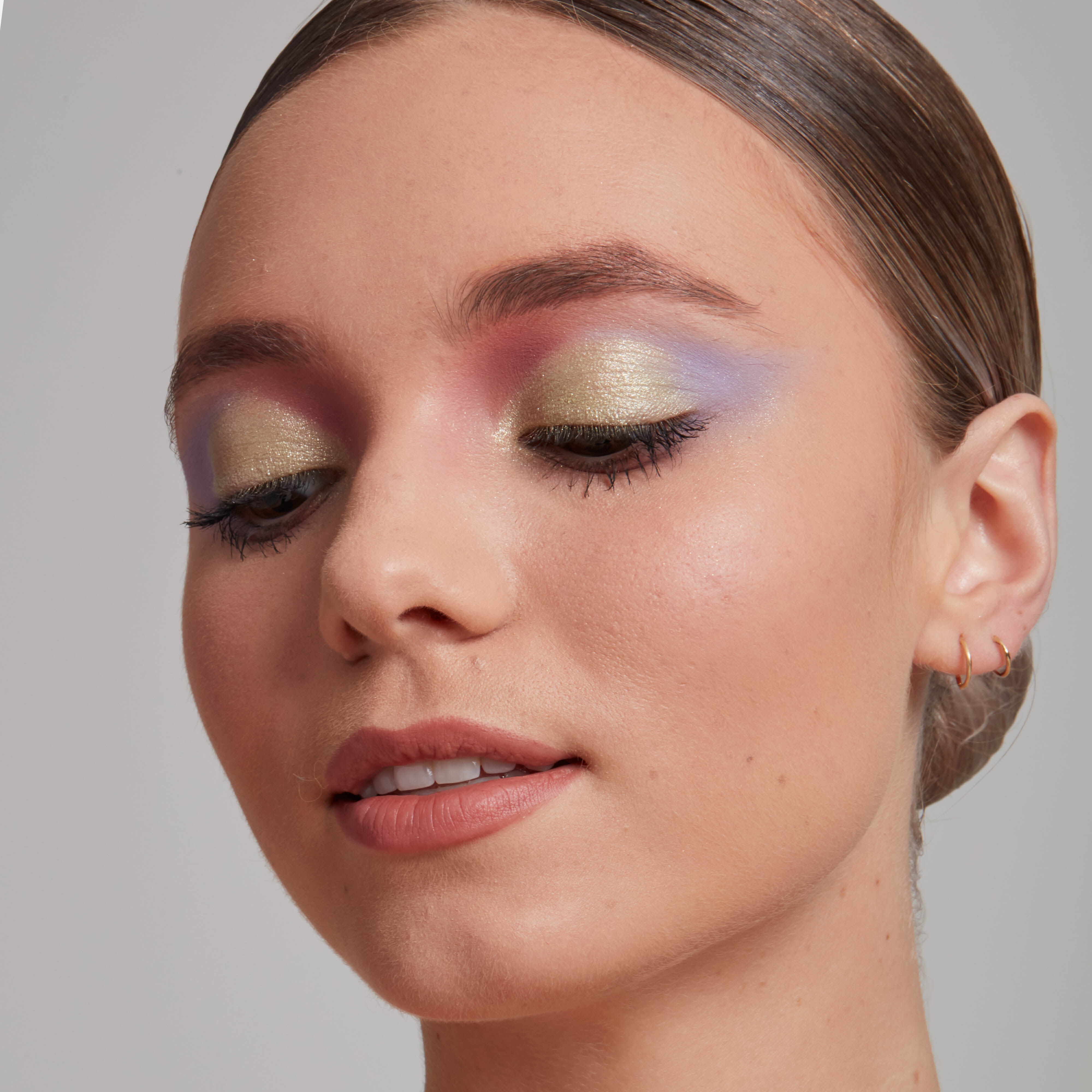 PALETA DE SOMBRAS ULTIMATE SHADOW UTOPIA  40 PAN