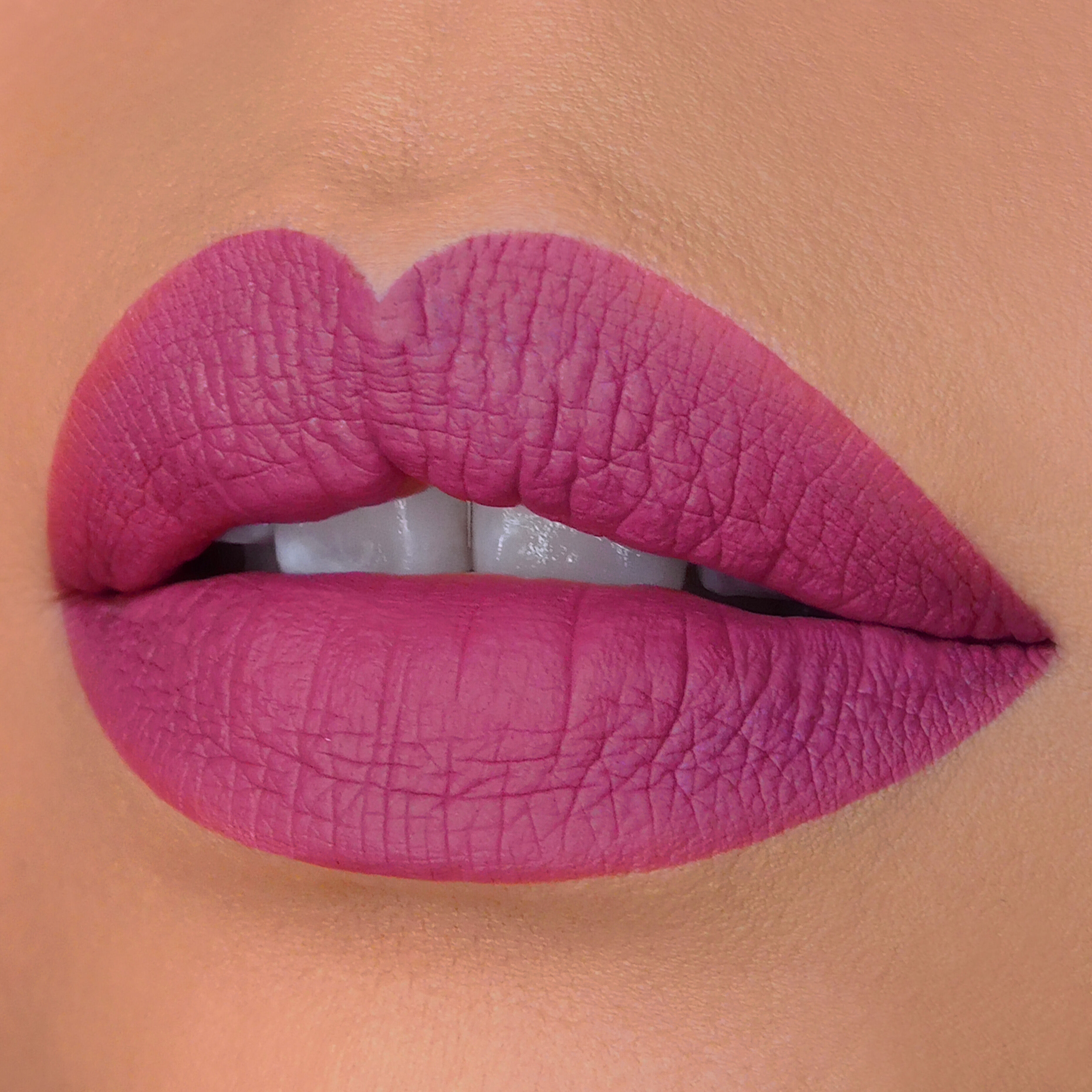 LIPSTICK LIQUIDO MATE LIP LIP LINGERIE XXL