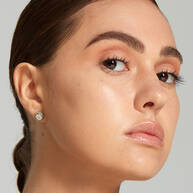 FIJADOR DE CEJAS ACABADO NATURAL TINTED BROW MASCARA