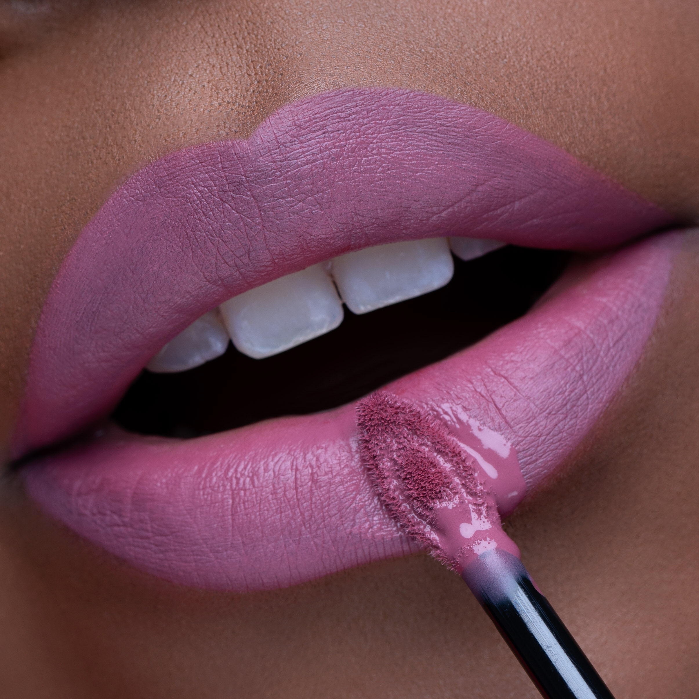 LIPSTICK LIQUIDO MATE LIP LIP LINGERIE XXL