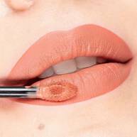 LIPSTICK LIQUIDO MATE LIP LIP LINGERIE XXL