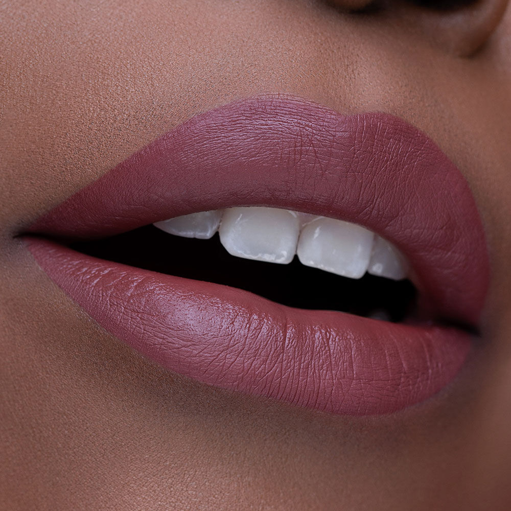LIPSTICK LIQUIDO MATE LIP LIP LINGERIE XXL