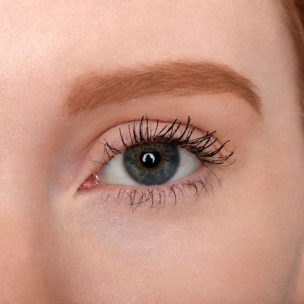 Lapiz de cejas Fill & Fluff